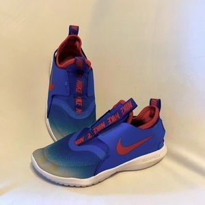 Nike flex runner size 13 little kids